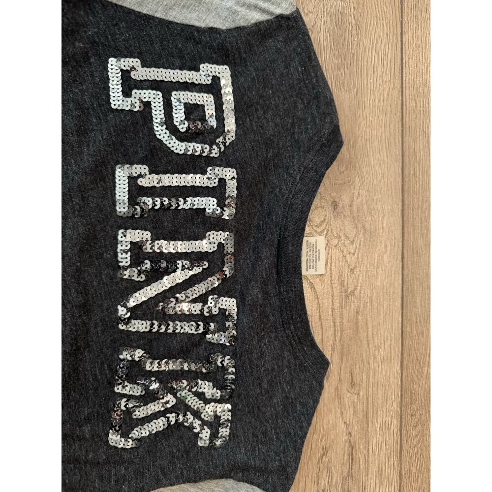 Victorias Secret PINK 3/4 Sleeve Shirt in Gray W/ Sequins Size Extra Small/XS - Picture 8 of 10